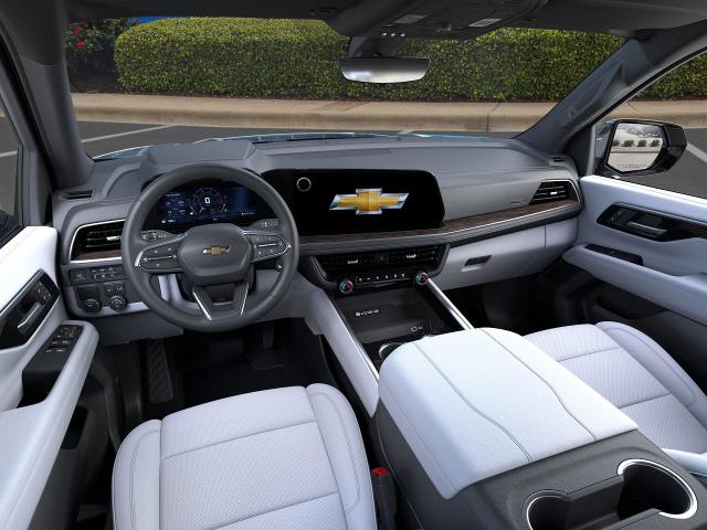 2025 Chevrolet Suburban Vehicle Photo in GEORGETOWN, TX 78626-7508