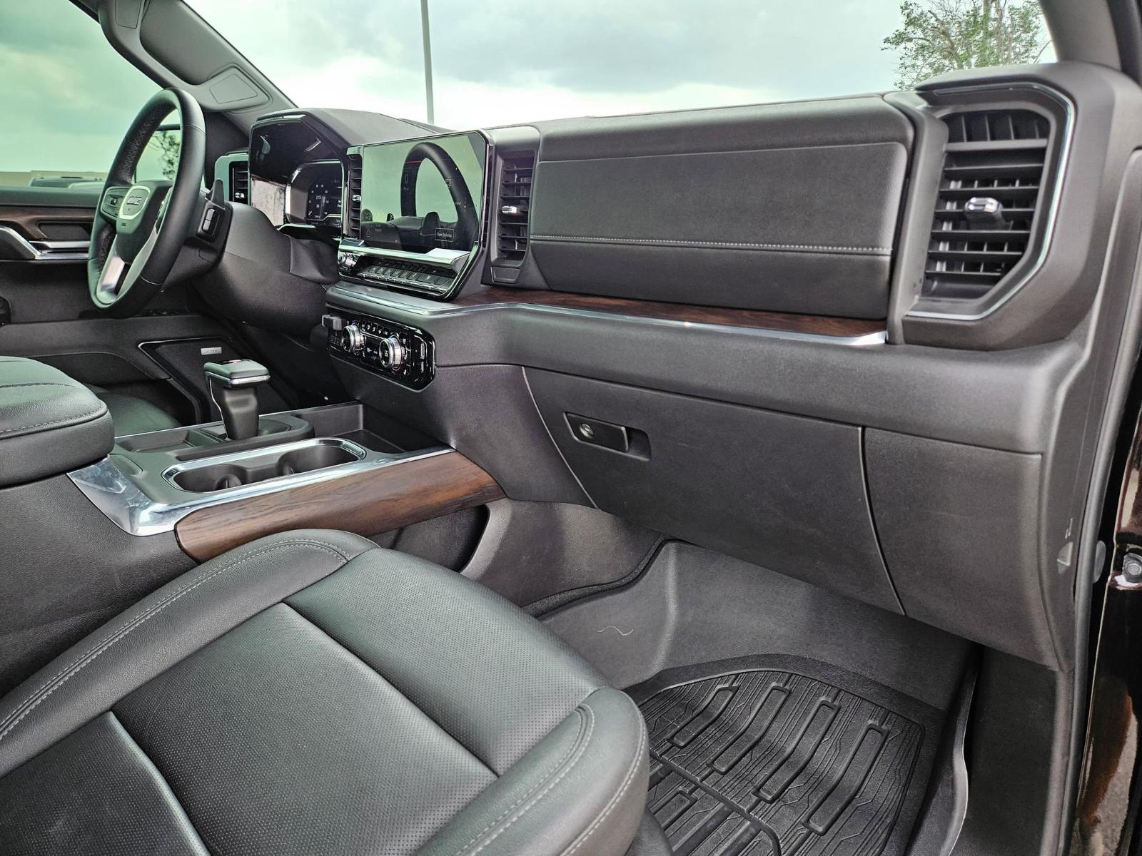 2024 GMC Sierra 1500 Vehicle Photo in Seguin, TX 78155