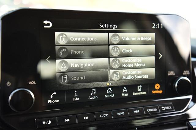 2025 Nissan Pathfinder Vehicle Photo in Ballwin, MO 63011