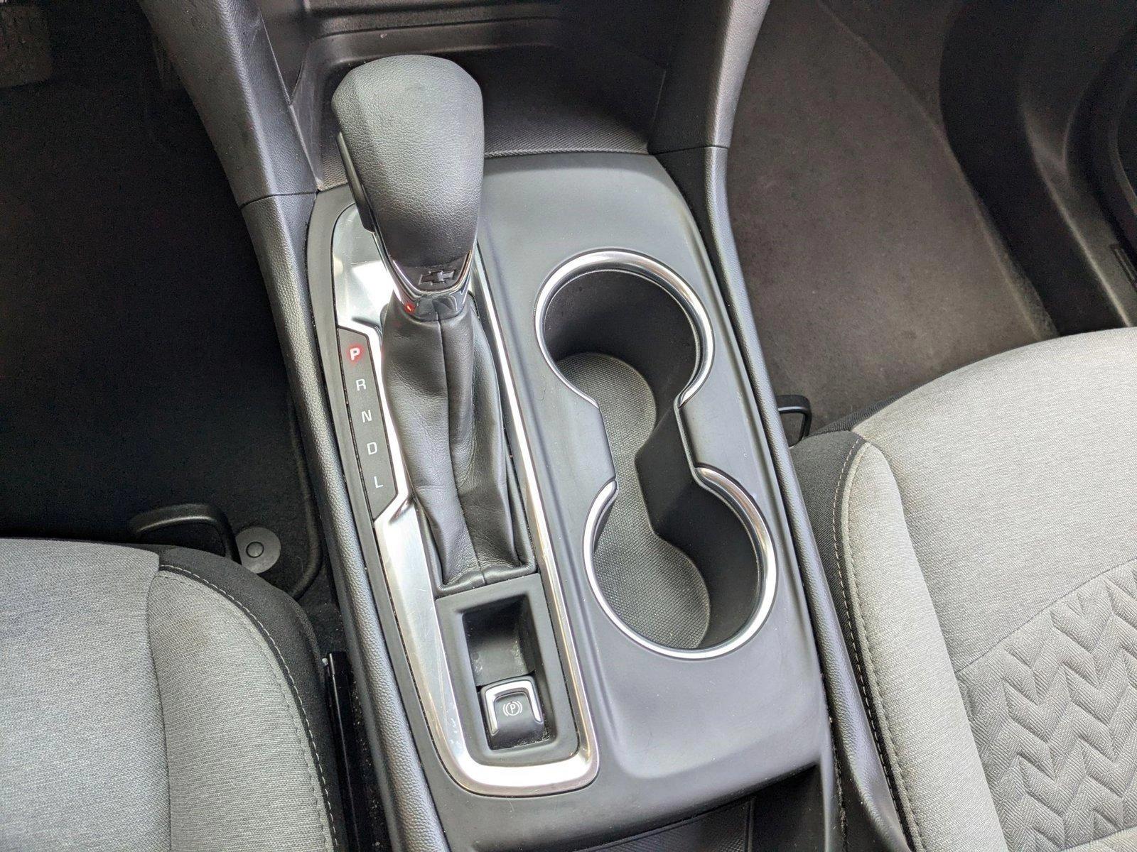 2022 Chevrolet Equinox Vehicle Photo in VALENCIA, CA 91355-1705
