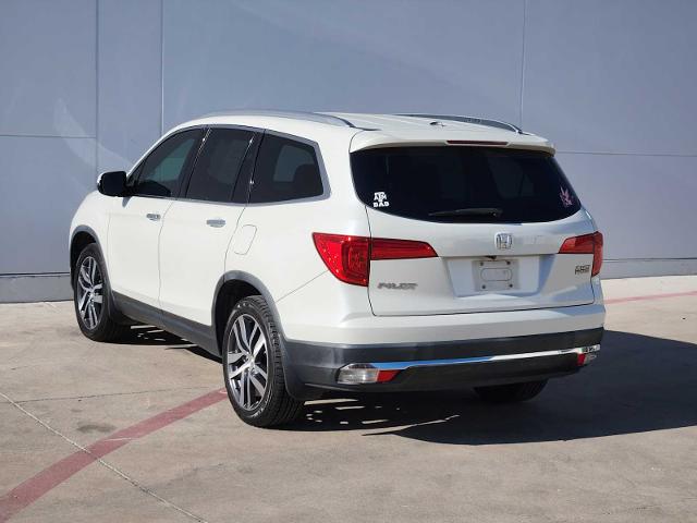 2017 Honda Pilot Vehicle Photo in Grapevine, TX 76051