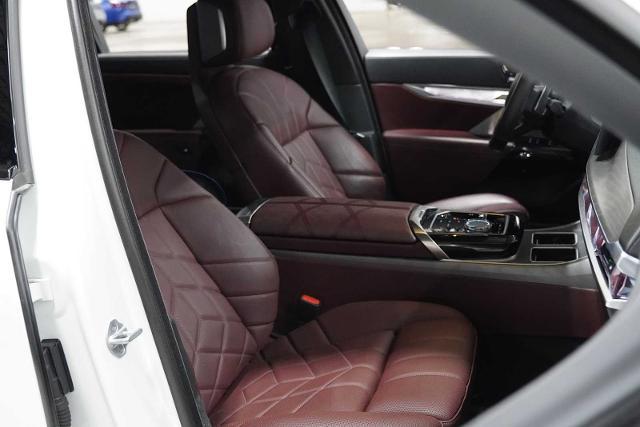 2023 BMW 760i xDrive Vehicle Photo in GRAPEVINE, TX 76051