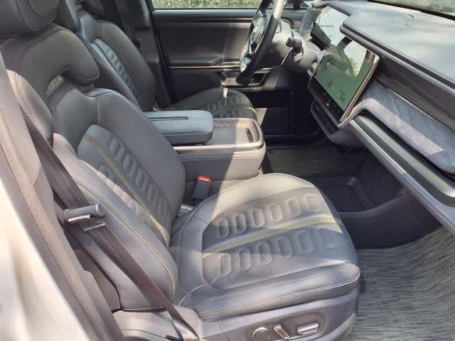 2023 Rivian R1S Vehicle Photo in San Antonio, TX 78230-1001