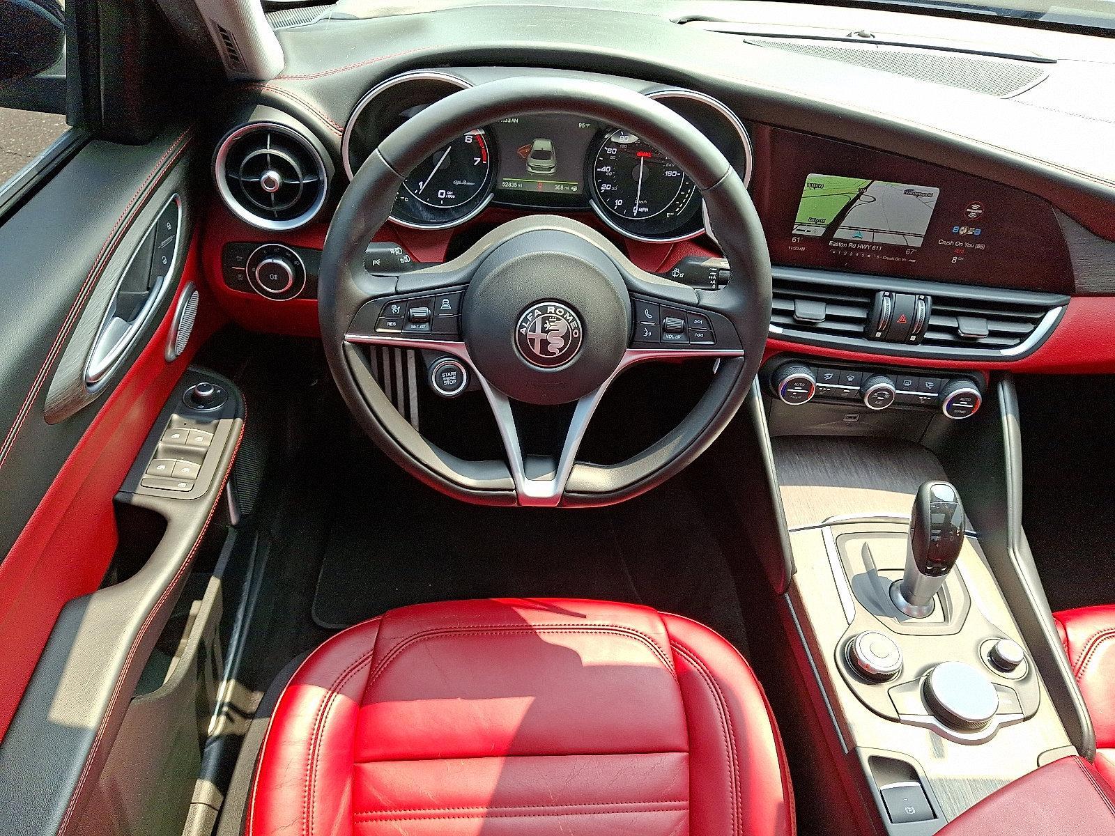 2018 Alfa Romeo Giulia Vehicle Photo in Willow Grove, PA 19090