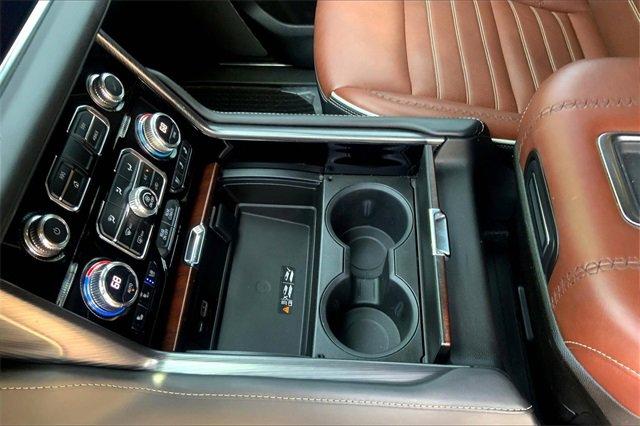 2023 GMC Yukon XL Vehicle Photo in KANSAS CITY, MO 64114-4545