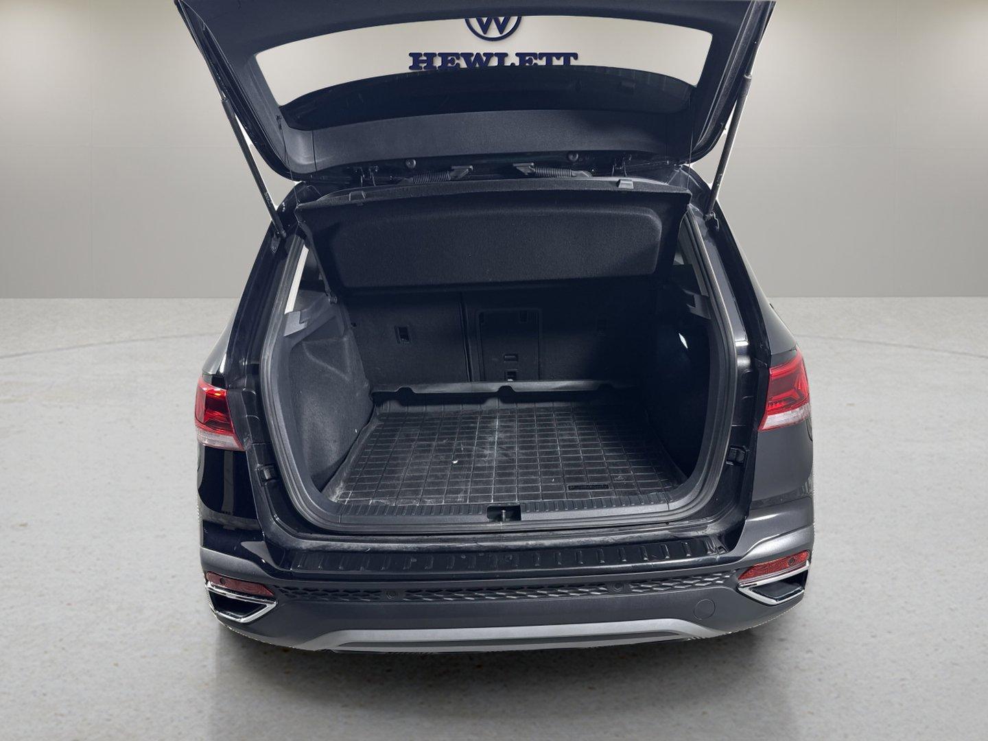2024 Volkswagen Taos Vehicle Photo in Georgetown, TX 78626