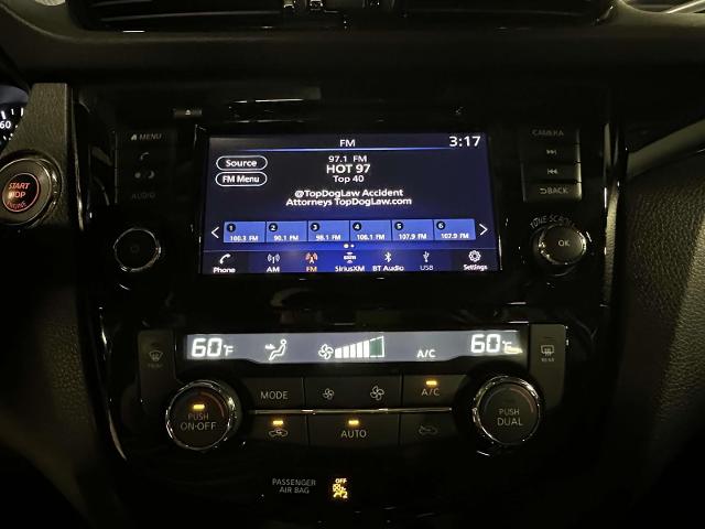 2022 Nissan Rogue Sport Vehicle Photo in Roslyn, NY 11576