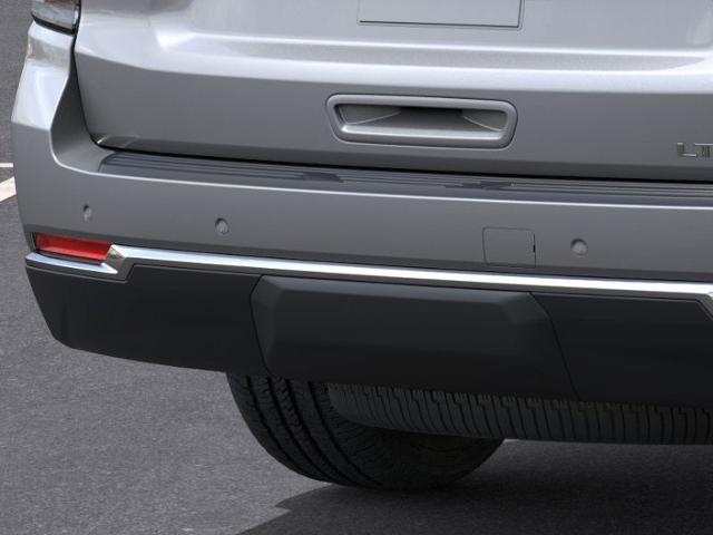 2025 Chevrolet Suburban Vehicle Photo in LANCASTER, PA 17601-0000