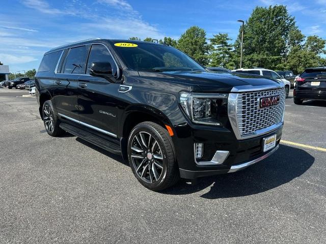 2023 GMC Yukon XL Vehicle Photo in COLUMBIA, MO 65203-3903
