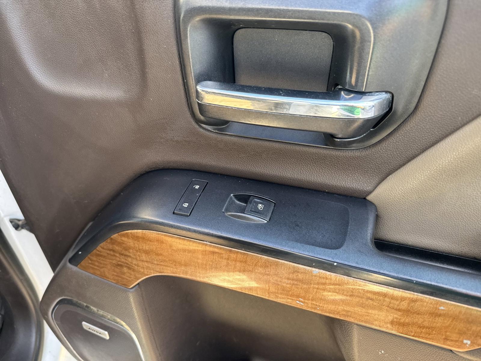 2015 Chevrolet Silverado 3500 HD Vehicle Photo in GEORGETOWN, TX 78626-7508