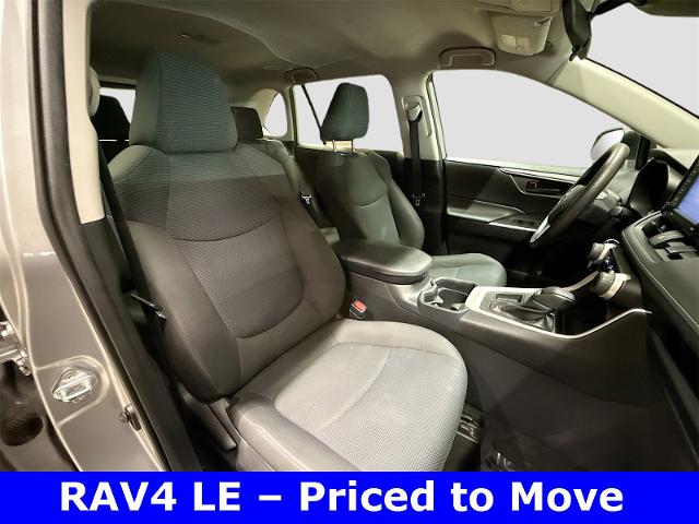 2020 Toyota RAV4 Vehicle Photo in EVERETT, WA 98203-5662