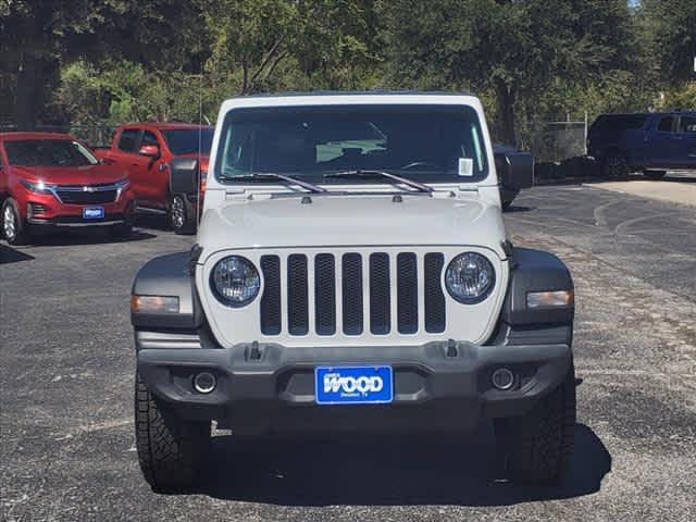 Used 2020 Jeep Wrangler Unlimited Altitude with VIN 1C4HJXDG6LW315922 for sale in Decatur, TX