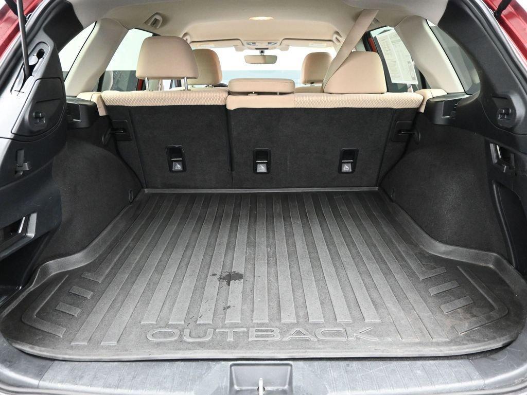 2019 Subaru Outback Vehicle Photo in Marion, IA 52302