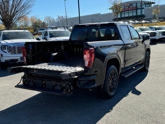 2025 GMC Sierra 1500 Vehicle Photo in LOWELL, MA 01852-4336