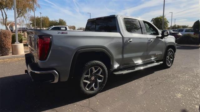 2025 GMC Sierra 1500 Vehicle Photo in GOODYEAR, AZ 85338-1310