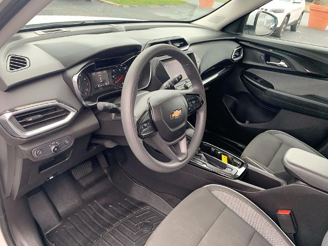 2022 Chevrolet Trailblazer Vehicle Photo in MOON TOWNSHIP, PA 15108-2571