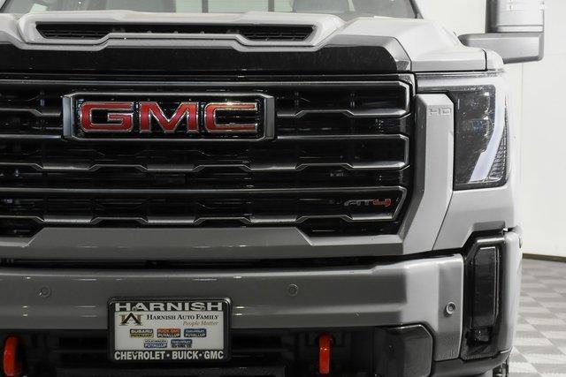 2025 GMC Sierra 3500 HD Vehicle Photo in PUYALLUP, WA 98371-4149