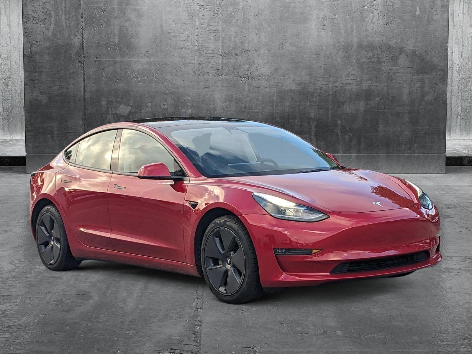 2022 Tesla Model 3 Vehicle Photo in WEST PALM BEACH, FL 33407-3296