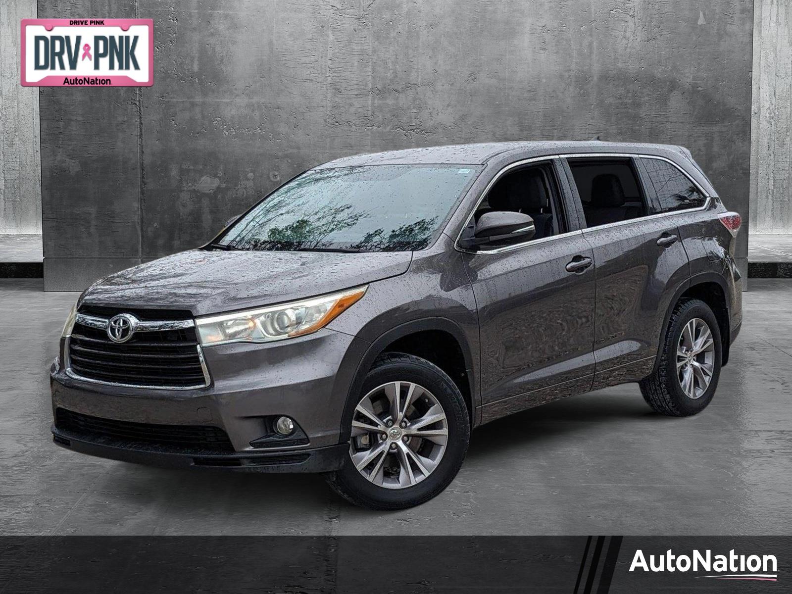 2015 Toyota Highlander Vehicle Photo in Tampa, FL 33614