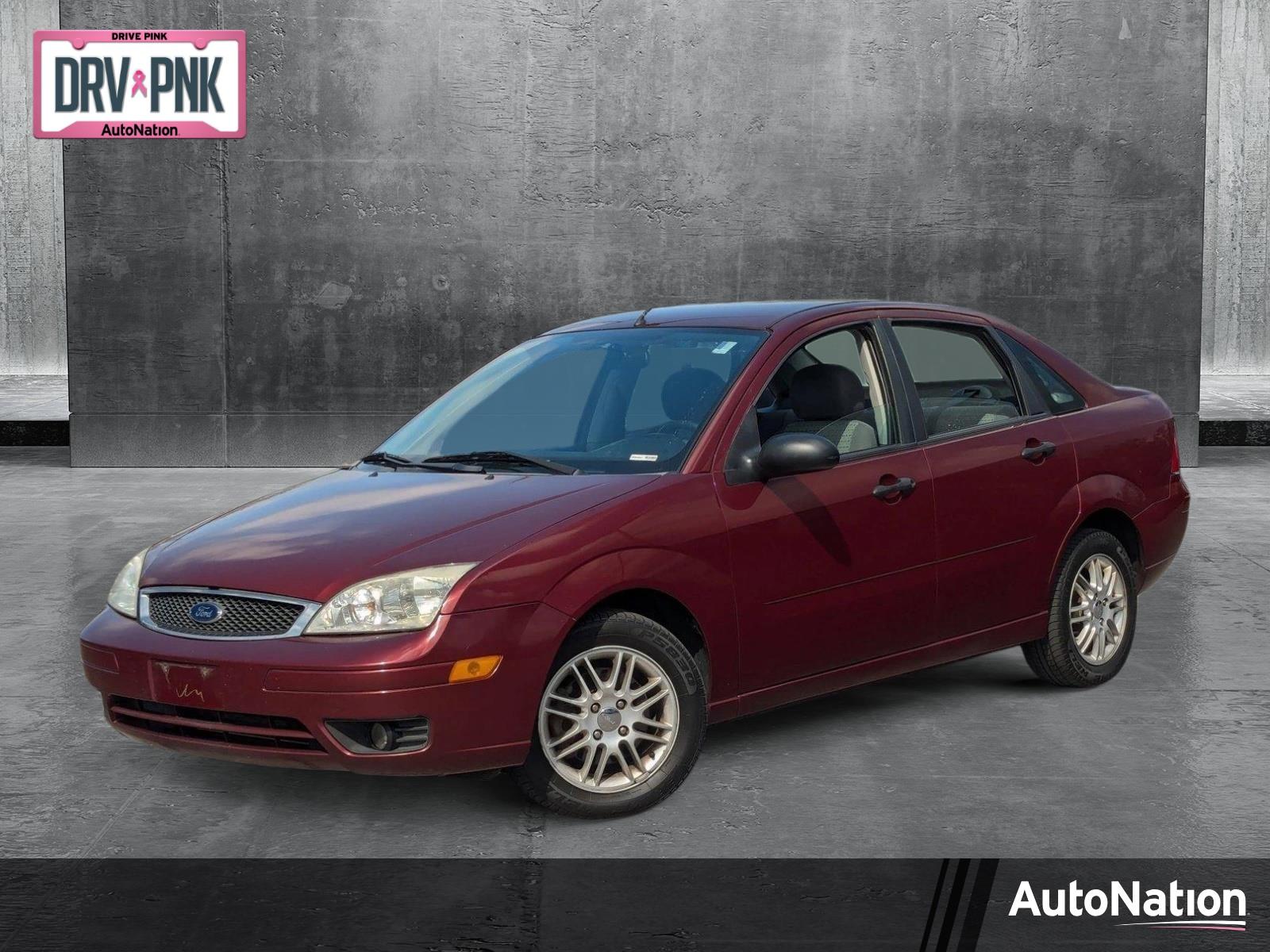 2006 Ford Focus Vehicle Photo in St. Petersburg, FL 33713