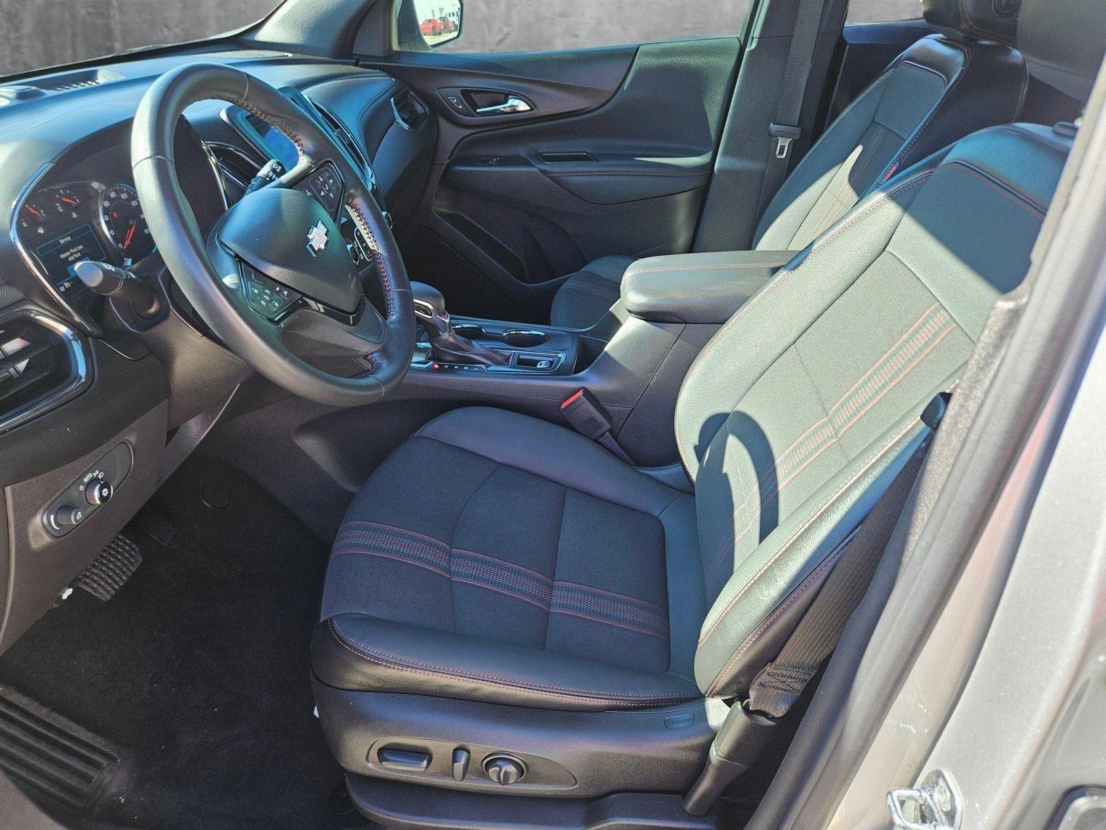 2022 Chevrolet Equinox Vehicle Photo in NORTH RICHLAND HILLS, TX 76180-7199