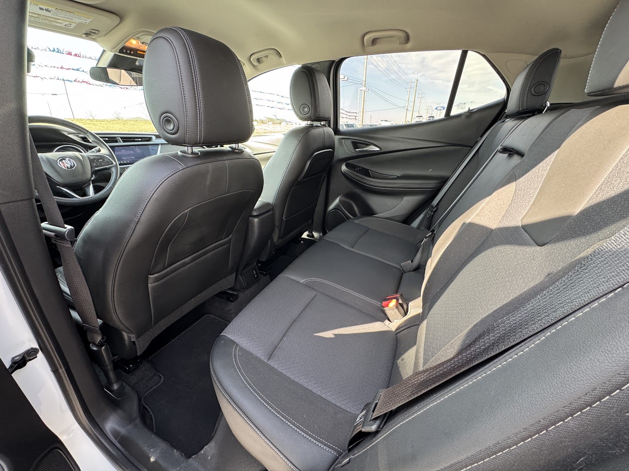 2022 Buick Encore GX Vehicle Photo in BOONVILLE, IN 47601-9633