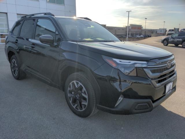 2025 Subaru Forester Vehicle Photo in Green Bay, WI 54304