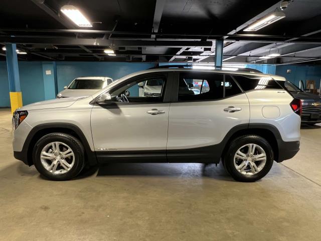 2022 GMC Terrain Vehicle Photo in Roslyn, NY 11576