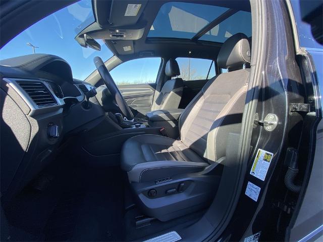 2020 Volkswagen Atlas Cross Sport Vehicle Photo in Greenville, TX 75402