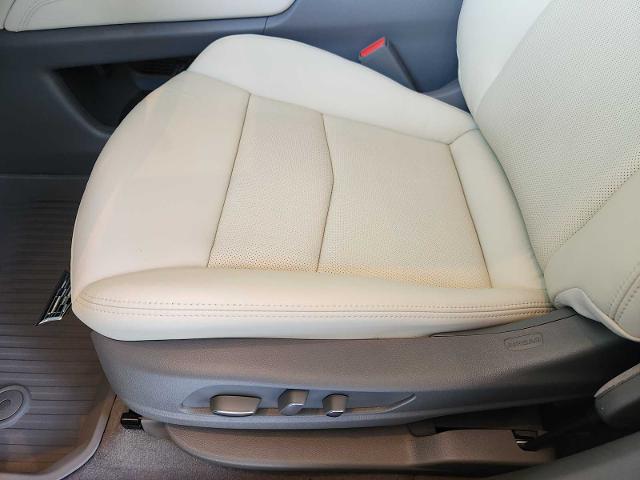2025 Cadillac XT6 Vehicle Photo in HOUSTON, TX 77079