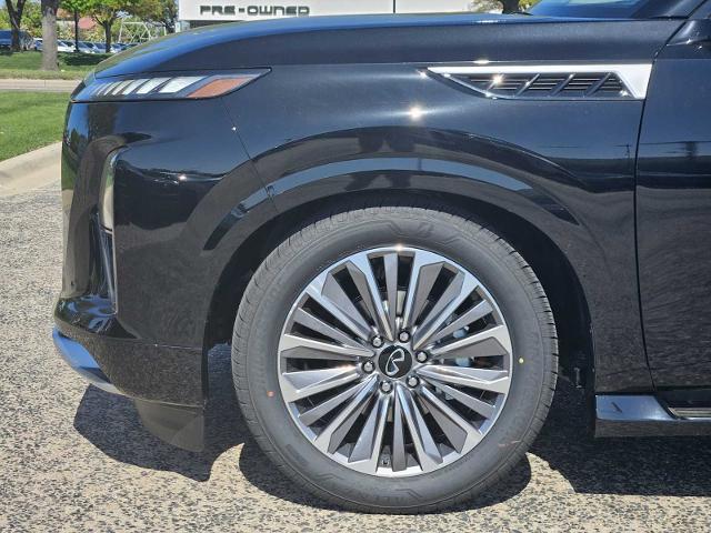 2025 INFINITI QX80 Vehicle Photo in Fort Worth, TX 76132