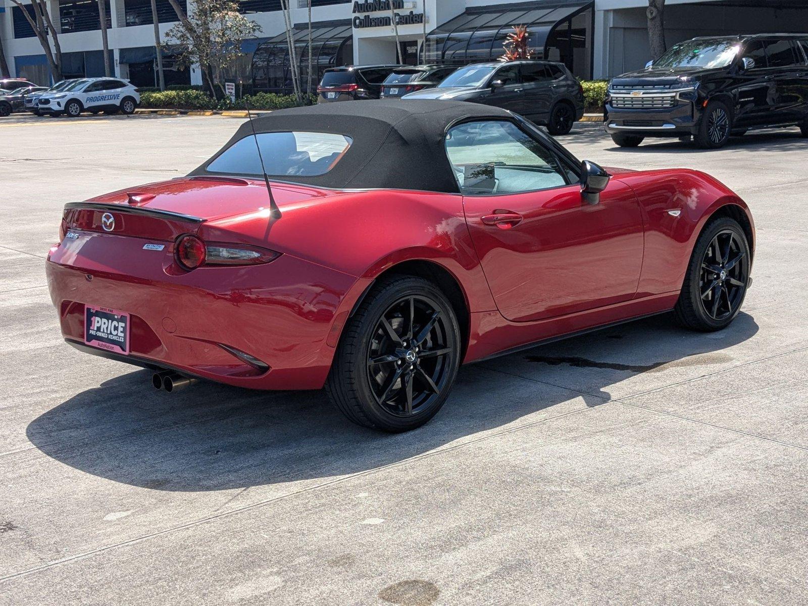 2019 Mazda MX-5 Miata Vehicle Photo in PEMBROKE PINES, FL 33024-6534