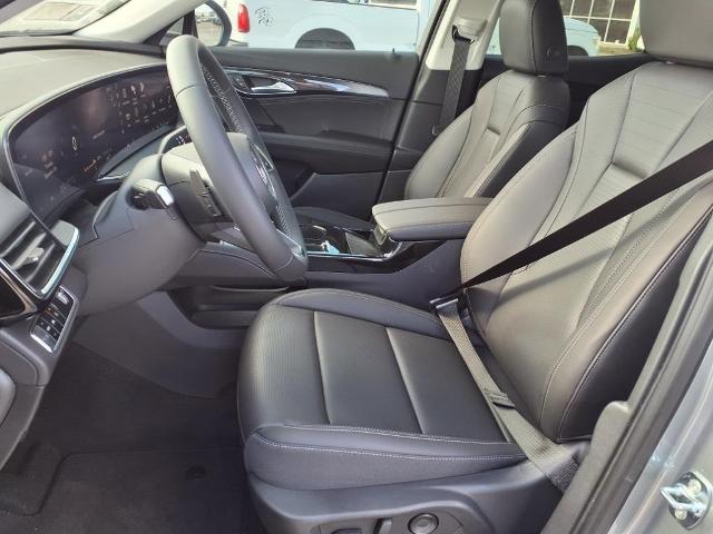2025 Buick Envision Vehicle Photo in ROSENBERG, TX 77471-5675