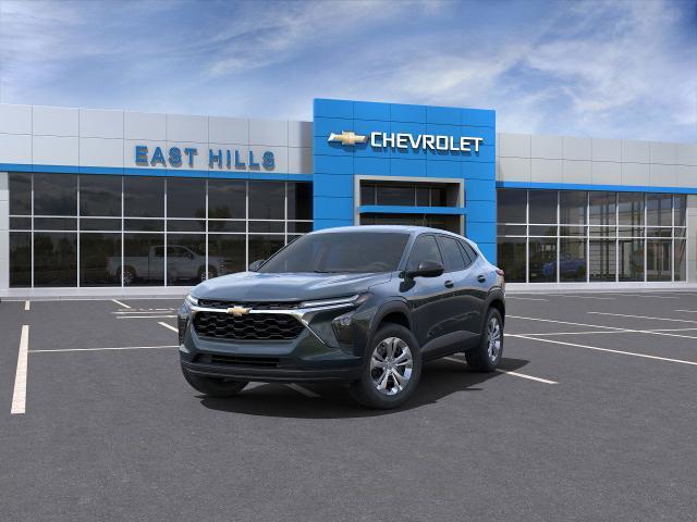 2025 Chevrolet Trax Vehicle Photo in Roslyn, NY 11576