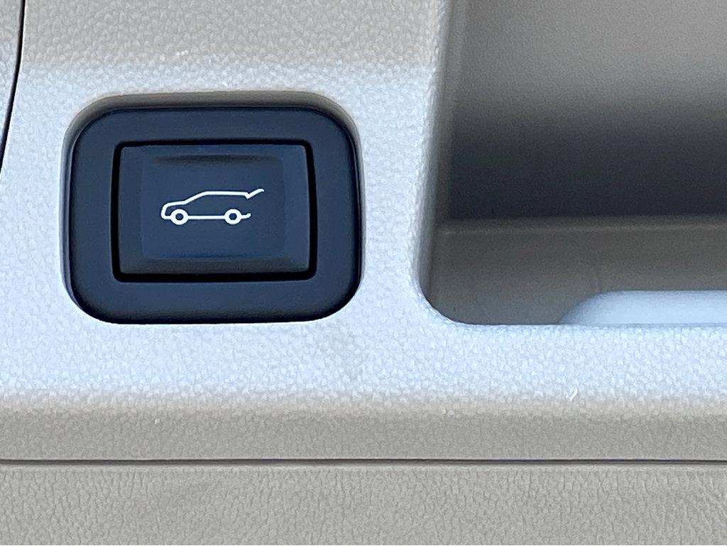 2023 GMC Acadia Vehicle Photo in POOLER, GA 31322-3252