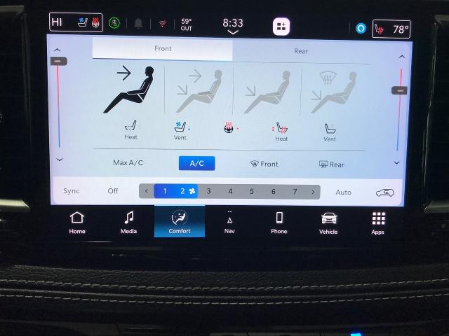 2023 Chrysler Pacifica Vehicle Photo in GREEN BAY, WI 54303-3330
