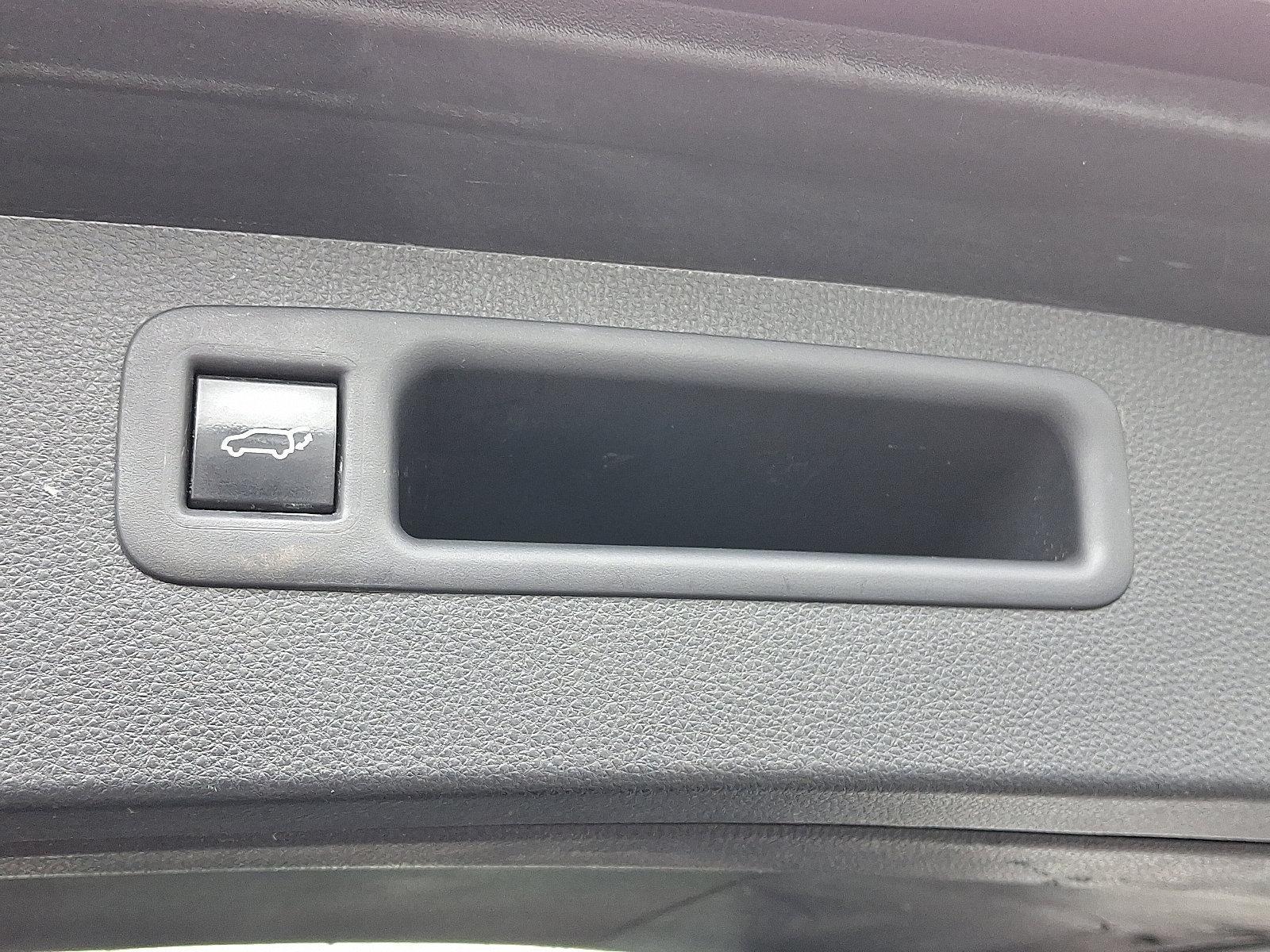 2022 Toyota Highlander Vehicle Photo in Mechanicsburg, PA 17050-2306