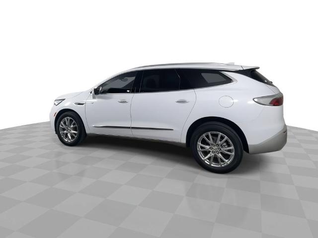 2024 Buick Enclave Vehicle Photo in GILBERT, AZ 85297-0402