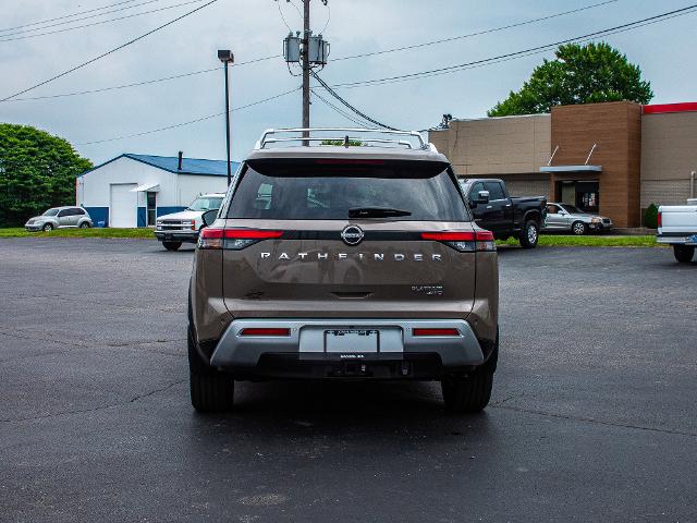 2023 Nissan Pathfinder Vehicle Photo in MADISON, IN 47250-1611