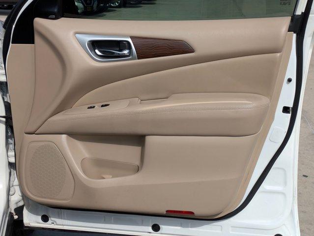 2017 Nissan Pathfinder Vehicle Photo in San Antonio, TX 78209