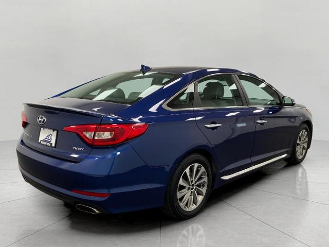 2017 Hyundai SONATA Vehicle Photo in Oshkosh, WI 54904