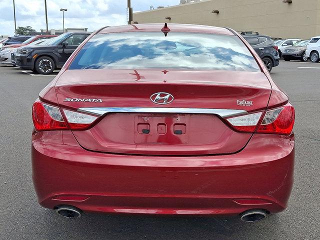 2013 Hyundai SONATA Vehicle Photo in Philadelphia, PA 19116