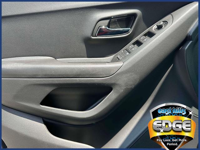 2022 Chevrolet Trax Vehicle Photo in Roslyn, NY 11576