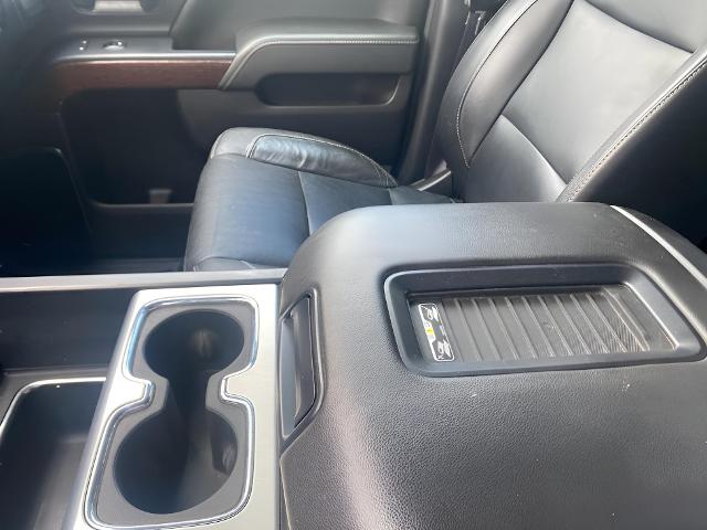 2016 GMC Sierra 2500 HD Vehicle Photo in APPLETON, WI 54914-8833
