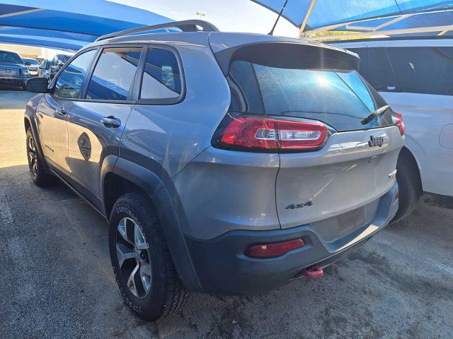2015 Jeep Cherokee Vehicle Photo in DENTON, TX 76210-9321