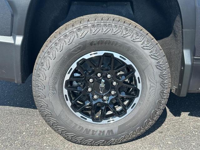2026 Chevrolet Silverado EV Vehicle Photo in COLUMBIA, MO 65203-3903