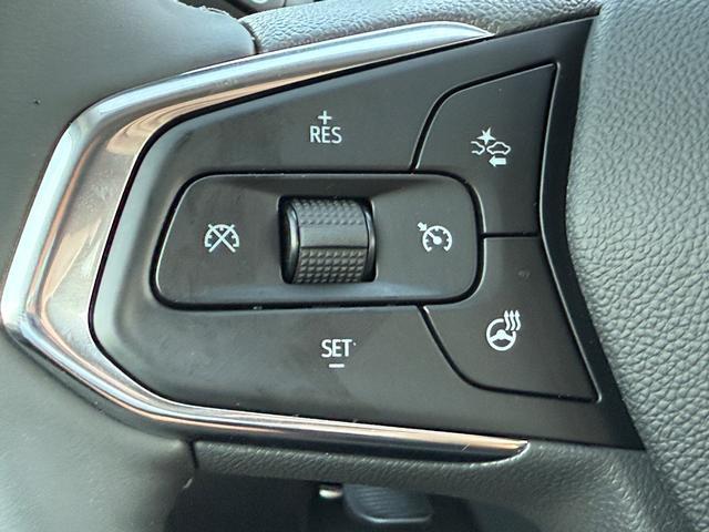 2025 Chevrolet Trax Vehicle Photo in COLUMBIA, MO 65203-3903