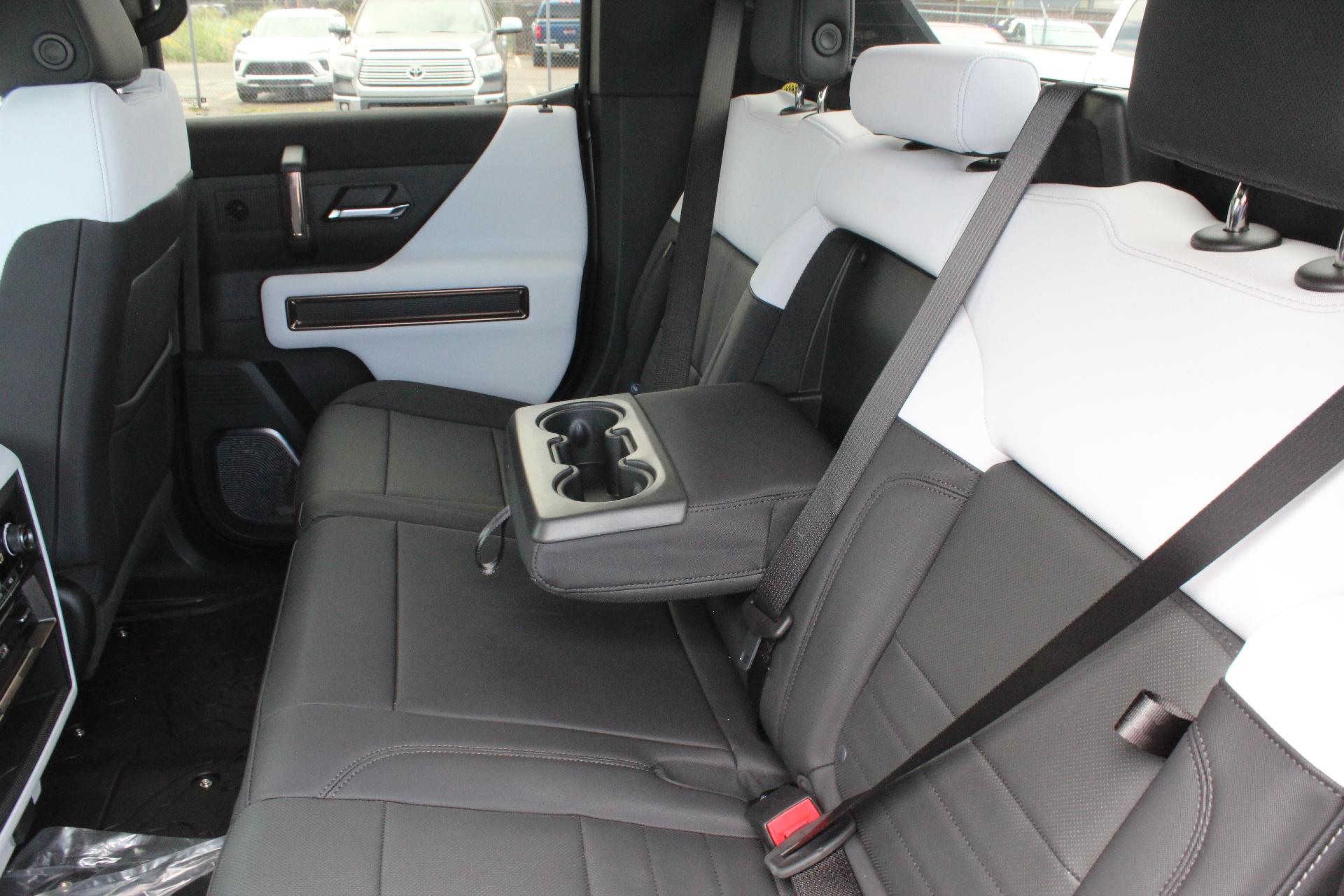 2025 GMC HUMMER EV Pickup Vehicle Photo in AURORA, CO 80012-4011