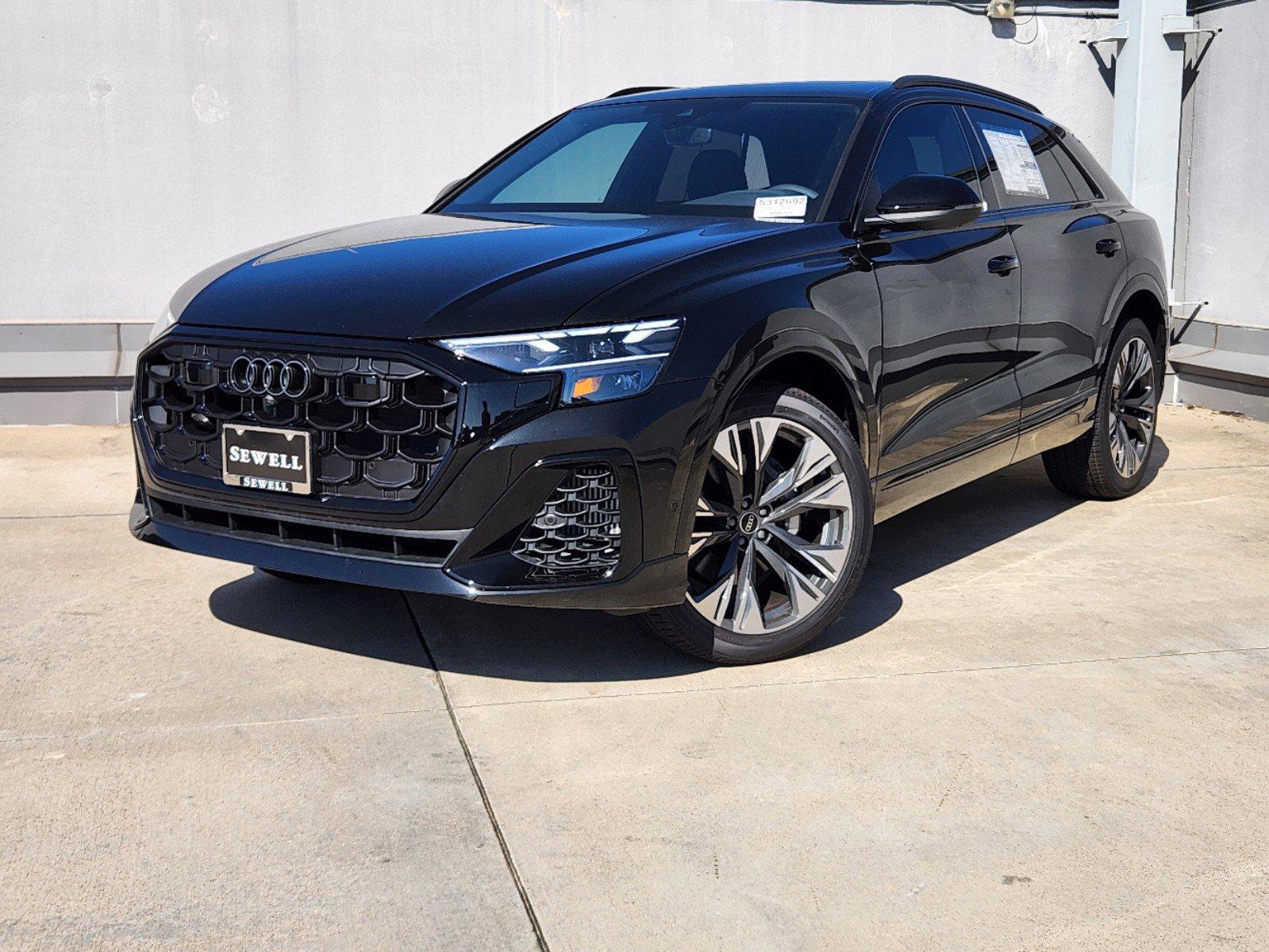 2025 Audi Q8 Vehicle Photo in SUGAR LAND, TX 77478