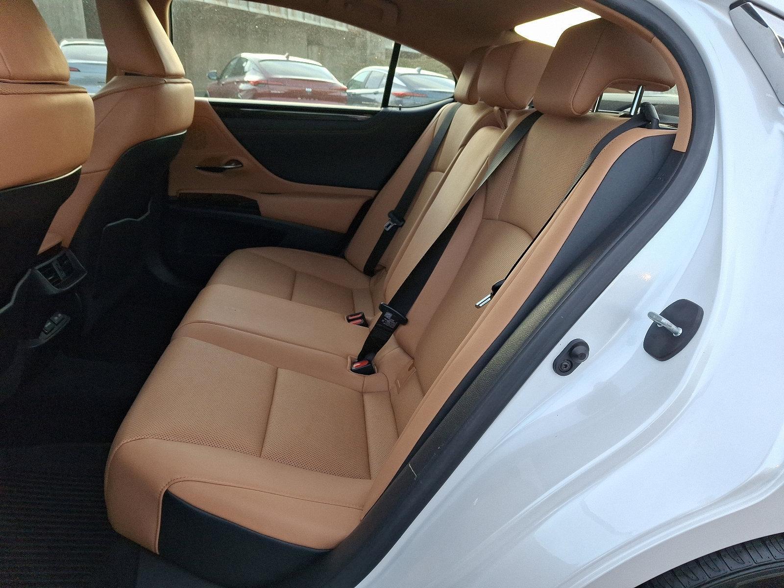 2022 Lexus ES 350 Vehicle Photo in Trevose, PA 19053